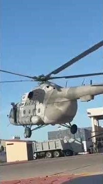 Helicóptero de la Marina aterriza de emergencia tras presentas una falla