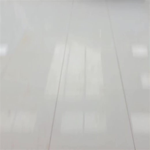 Revo Extreme Off-roader: Luxury Vehicle Showcase