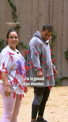 445K views · 2.5K reactions | "J'ai plus de force" 掠 Ça secoue pour Laura, Kelly et Neymar avec le nouveau défi de la Panthère 藍 女 #Les50, du lundi au vendredi à 17:30 sur W9 et M6+ | W9 | Facebook