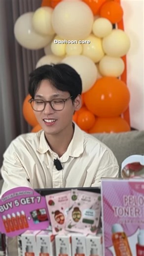 SYB OFFICIAL on Instagram: "Daehoon core lucu bangettt👀😆 Siapa yang gemes liat Aa Daehoon di Live SYB?💞🫵🏻 Share di kolom komentar ya! Semua produk SYB telah terdaftar di BPOM & CPKB Follow @testi_sybofficial ✨ Reach us! Shopee: SYB OFFICIAL TikTok: SYB OFFICIAL Tokopedia: SYB OFFICIAL Lazada: SYB INDONESIA WhatsApp: 081333369909 Youtube: SYB OFFICIAL Facebook Page: SYB Show Your Beauty #SYBOfficial #SYB #SYBSkincare"