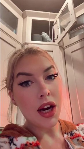 Googles a b*tch 🤣