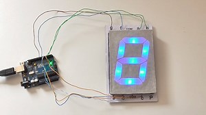 ¿Cómo armar un DISPLAY 7 SEGMENTOS casero? Te dejamos un video para que puedas armar el tuyo. Aprende más: https://goo.gl/qp9fCS Fuente: https://www.facebook.com/Muy-Fácil-De-Hacer-217467538615438/?fref=ts | Electrotec