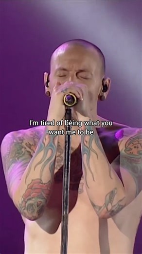 𝗞𝘂𝗹𝘁𝗮𝘆 𝗠𝗮𝗱𝗶𝗯𝗲𝗸 🇰🇿 on Instagram: "Chester Bennington’s voice defined a generation. #linkinpark #chesterbennington #mikeshinoda #numb #onemorelight"