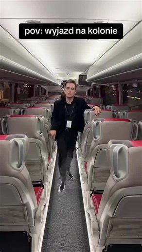 Aviomarin i kolonijne przygody