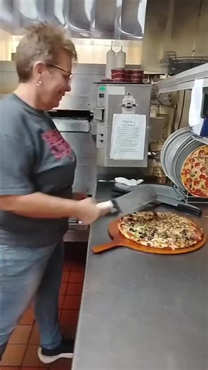 #rutledgepizzaplus #Ourmanager #fyp #pizzalover