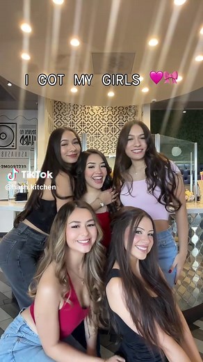 We got you, girlies. 💘 Have the ultimate Galentine’s brunch at Hash Kitchen—big stacks, bold sips, zero boring energy. We’re open 7AM–4PM Saturday Sunday. Pull up cute. Leave louder. 🥂✨