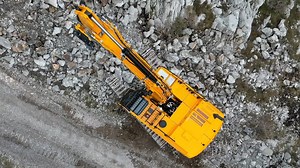 1K views · 26 reactions | Tested to Extremes: The new JCB 370X features an all-new dig end with reinforced structures and an updated slew ring to enhance performance. Discover more: https://bit.ly/4aujq7I #JCB #XSeries #HeavyEquipment | Scot JCB Ltd | Facebook