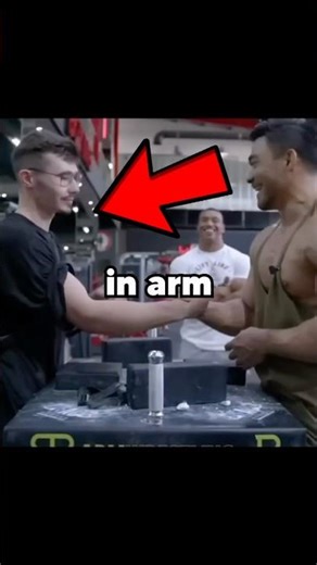 THIS GUY IS INSANE AT ARMWRESTLING #fitness #motivation