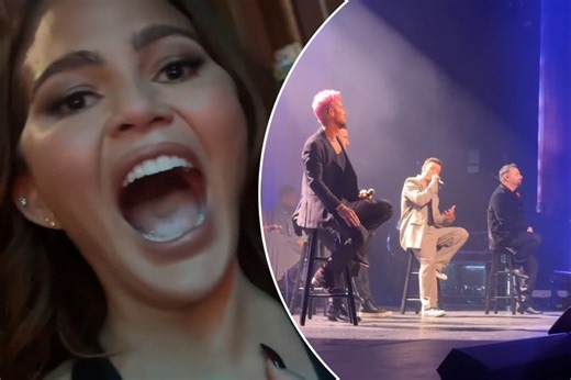 *NSYNC has surprise reunion at Justin Timberlake concert