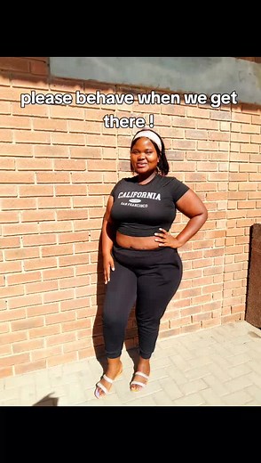 I'm always ready to embarrass my friends 😭 mind you can't dance to save my life