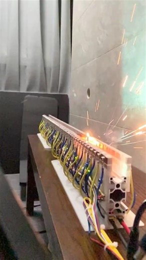 Electromagnetic catapult. #Railgun #Electromagneticcatapult #scientific #experiment