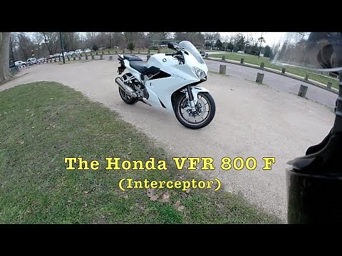 Test Riding the Honda VFR 800 F / Interceptor