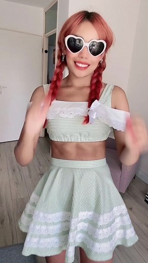 Vintage Doll Style: Nymphet Fashion of the 1940s and 1950s