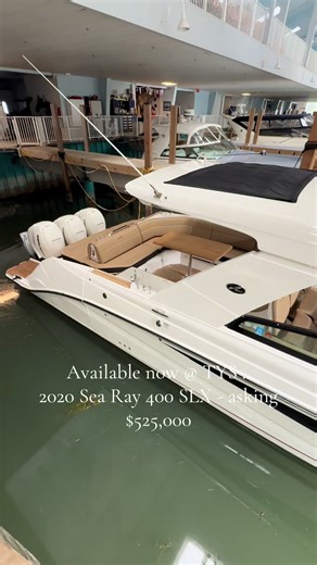 (ORIGINAL OWNER) LIGHTLY USED AND BOASTING ALL OF THE MOST SOUGHT AFTER FEATURES INCLUDING FACTORY INSTALLED SEAKEEPER, THIS 2020 SEA RAY 400 SLX OFFERS A TREMENDOUS OPPORTUNITY - PLEASE SEE FULL SPECS FOR COMPLETE LISTING DETAILS. BANK FINANCING AVAILABLE - CALL OR EMAIL OUR SALES OFFICE FOR DETAILS. Features Triple Mercury 350-Verado Motor's (Note Joy-Stick Piloting) with only 219 original hours. Notable features include but are not limited to the following: Air-Conditioning & Heat, Head (Dome