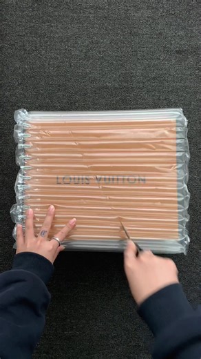 #luxurylifestyle #fashiontiktok #sneakers #fouryourpage #fyp