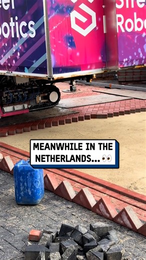 Robots are brick laying now?! 🤖😳 | UNILAD Tech