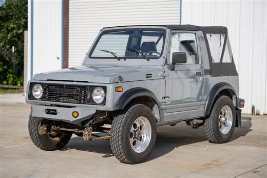 No Reserve: 1986 Suzuki Samurai
