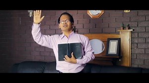 David Fapa Ka Zaangfah Ko - Tomas Tial Uk hla in thazaang i lak than hna usih; zeitluk in dah kan fa le caah Thlacam aherh timi hla in, ngai cio hna usih. ''Fanu, fapa caah nunnak, thinlung kuai in, Pathian sinah; Nan hal ve maw? maw nu le pa, khupbil thlacam nan bau sual maw?'' @Bawi Za Hu | Lai Pathian Hla