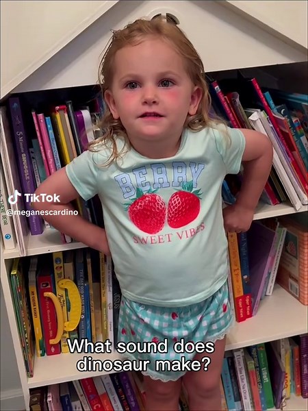 Rawr pt 1 🦖#whatsounddoesadinasourmake #rawr #funny #trending #viral | Dinosaur Sounds