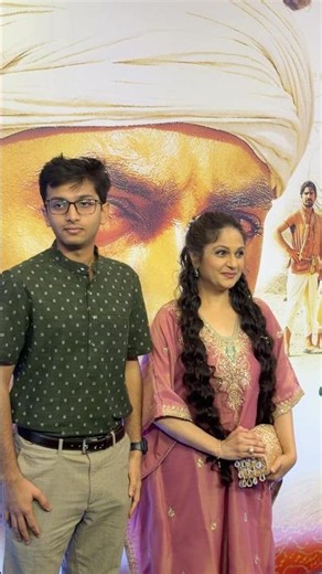 Gracy Singh aka Gauri from Lagaan arrives for Exclusive Screening of Lagaan