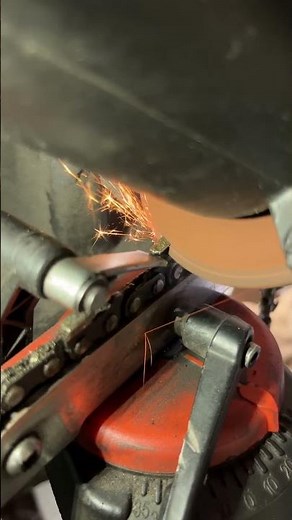 Easy Way to Sharpen Chainsaw Chain #sharpening #chainsaws #chainsawmaintenance #chain