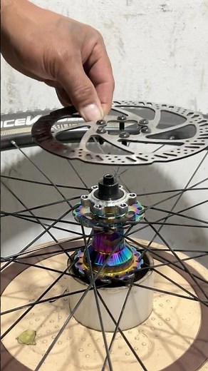 How to Remove a Bicycle Disc Brake Rotor – Quick & Easy Guide