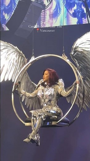 Cardi B Performing “ Girls Like You “ Live in Vancouver, BC ♥️