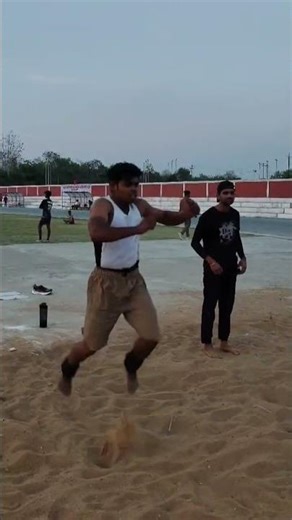 triple jump bounding drills#youtubeshorts #runninglife #weightlifting #motivation