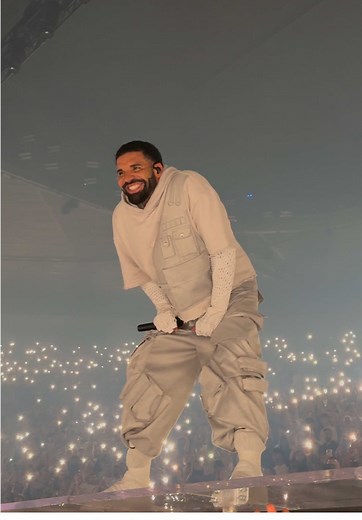 Papi’s Home. #drake #drizzy #pnd #melbourne | drizzy drake