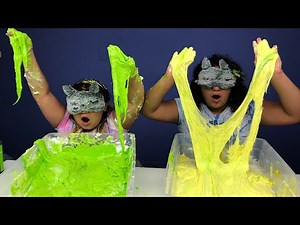 MAKING FLUFFY SLIME BLINDFOLDED