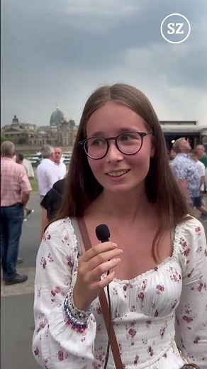 The Kaiser Phenomenon: Why do young people in Dresden adore Roland Kaiser?