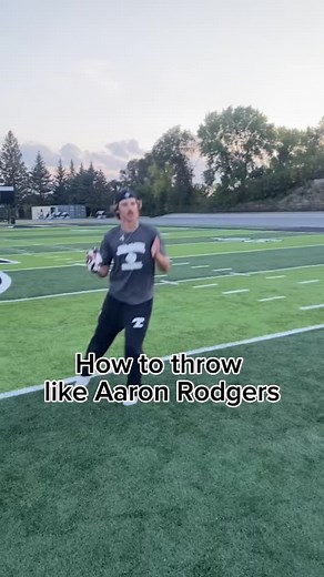 372 reactions · 12 shares | How to throw an Aaron Rodgers deep ball. #aaronrodgers #tutorial | Rodgers.realm | Facebook