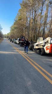 Jireh team is ready for the action of today!! 💪👷‍♂️ #treeservicenearme #treearborist #treeremovalexperts #treeremoval #trimmer #trimming #February #monday #atlanta #Georgia #landscape #lotclearing #work #wood #arborist | Jireh Tree Services & Landscaping