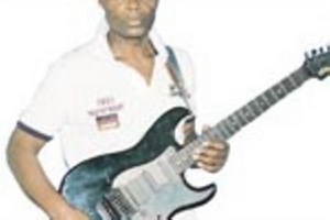 Sam Fan Thomas makes comeback after 15 years