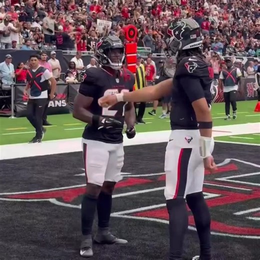 192K views · 6.4K reactions | Those first NFL TD vibes  | Houston Texans | Facebook