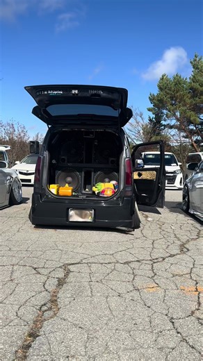 今年最初のイベントどこ行こうかなー🤔それでは聞いてくださいワゴンRのエンジン音 #ワゴンR #キャンバー #フルスモ #外向き #ミニオン #キャンギャル #ギャル #神奈川 #イベント #カスタムカー