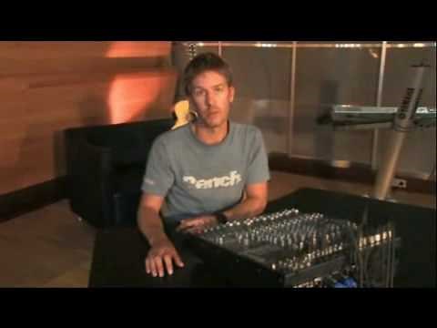 EMX5016CF Powered Mixer