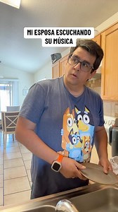 75 reactions · 17 comments | No me critiques, ora por mi. #baile #broma #sonrie #sefeliz | Norberto Cruz | Facebook