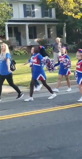 She has always been my favorite Cheerleader 💙♥️🤍 always LOUD And PROUD to be a Raven | Zatraey Longmire