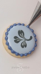 Here are 6 decorated cookies to celebrate Saint Patrick's Day ☘ | SweetAmbs