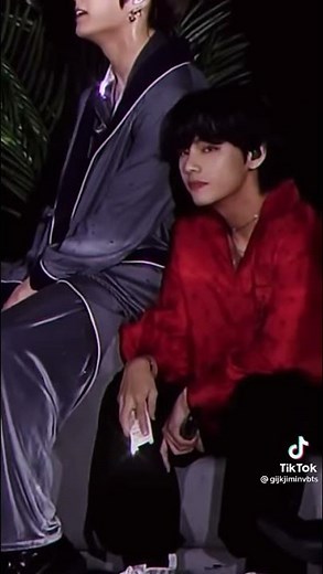 BTS - Namjoon getting mad when Taehyung accidentally spilled the water on stage || BTS video