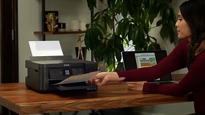 24K views · 22 reactions | Seeing is believing! The Expression ET-2750 EcoTank wireless all-in-one offers revolutionary cartridge-free printing with easy-to-fill, supersized ink tanks. Don't miss our upcoming Demo Days, January 6th and 13th from 11am to 3pm, for your chance to print your favourite pic for free! | Staples Canada | Facebook