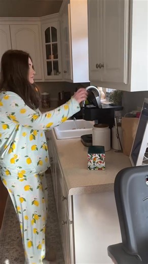 Lifeboost Coffee Pods: Enjoy a rich, smooth cup without the stomach burn! Lifeboost Coffee Pods are low-acid, single-origin, and 3rd party tested for 450 toxins. Brew the healthiest coffee in seconds—right from your Keurig. | Lifeboost Coffee