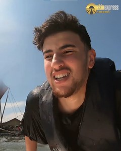 351K views · 1.3K reactions | « Je ne sais pas nager » Nos duos de choc sont confrontés à une première épreuve aquatique ! Pour tous, cette traversée en paddle s’annonce très compliquée… Ne manquez pas la première émission de #PékinExpress duos de choc mercredi à 21.10 sur M6  | Pékin Express M6 | Facebook