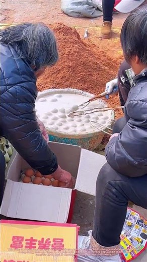 How Century Eggs Are Made: Hand Dipping & Coating Core Process