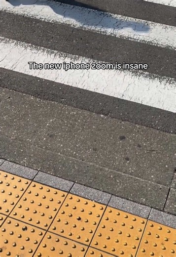 Exploring Microscopic Zoom Features on New iPhone