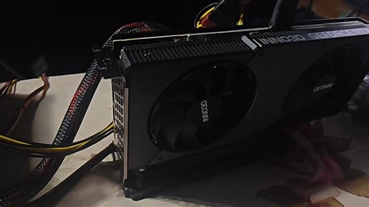 新概念交火，使用老黄鸭smooth motion+afmf2.1, 60fps→240fps ！RTX5070