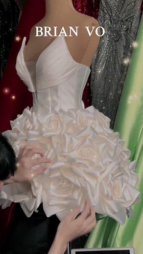 Brian Võ: Elegance in Evening Gowns and Fashion Trends