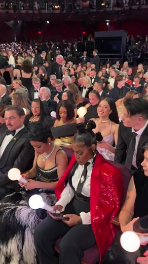 Chase Infiniti's Love for K-pop Lightsticks at the Oscars