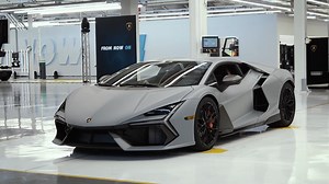 How a First Drive in a 1,000BHP Lamborghini Completely Changes Your Expectations
